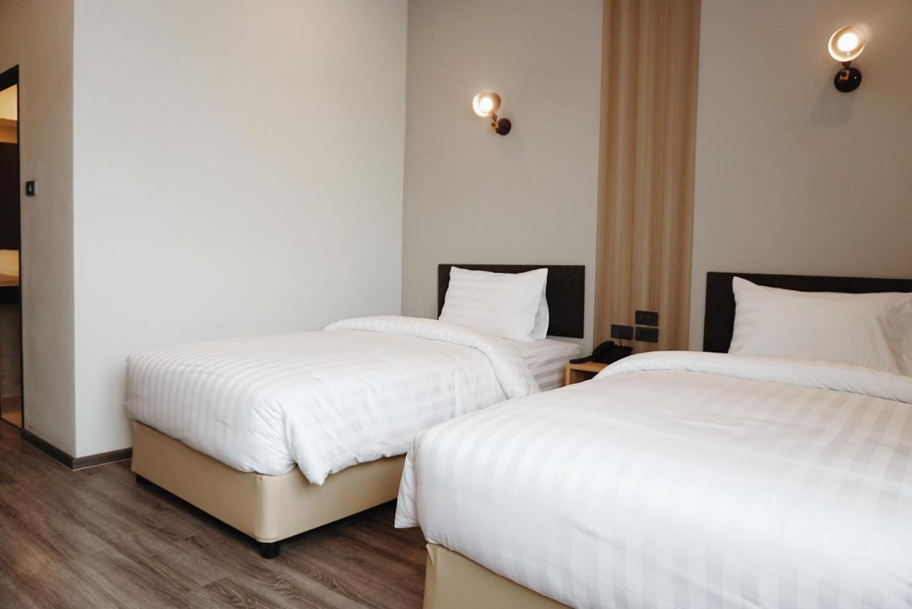 Peppy Hotel-Pepperyhills Hotel Чиангмай Екстериор снимка