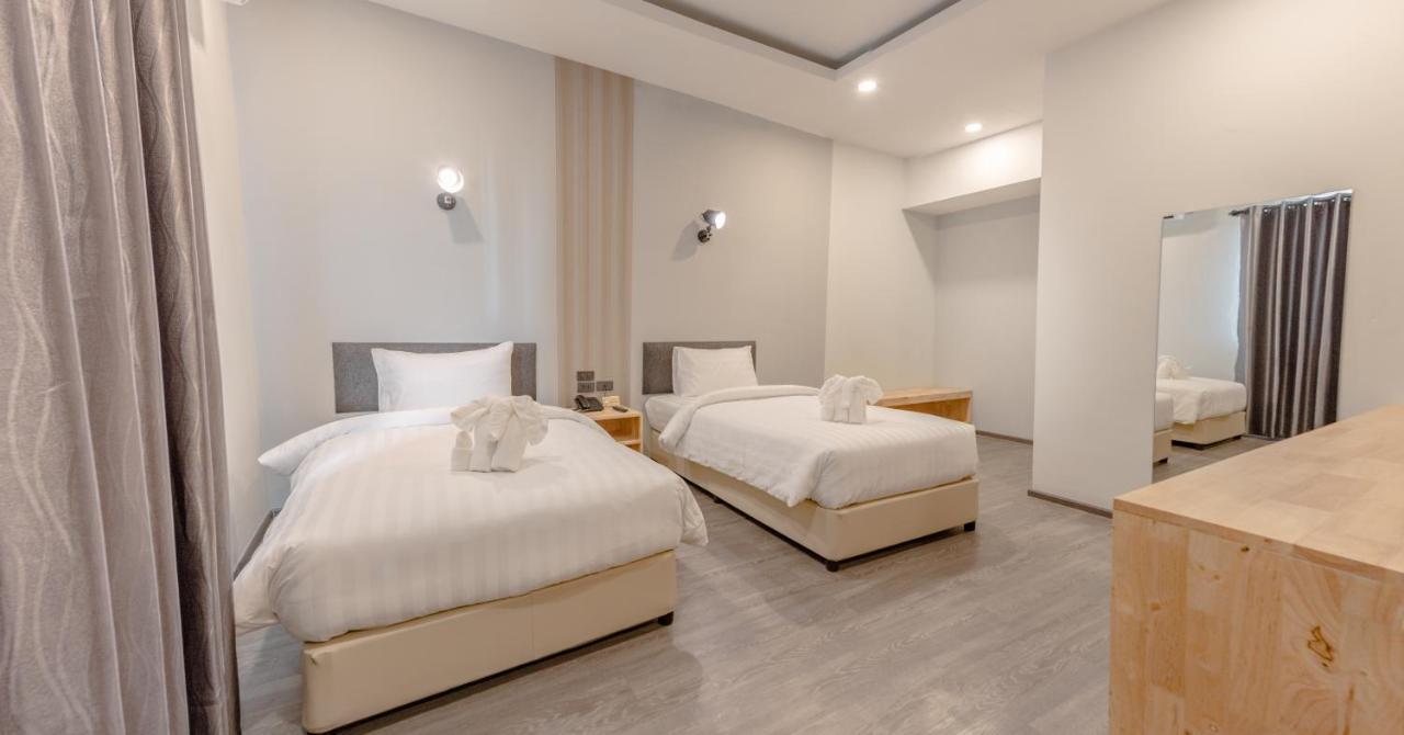 Peppy Hotel-Pepperyhills Hotel Чиангмай Екстериор снимка