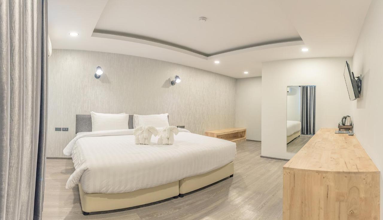 Peppy Hotel-Pepperyhills Hotel Чиангмай Екстериор снимка