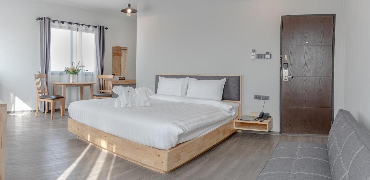 Peppy Hotel-Pepperyhills Hotel Чиангмай Екстериор снимка