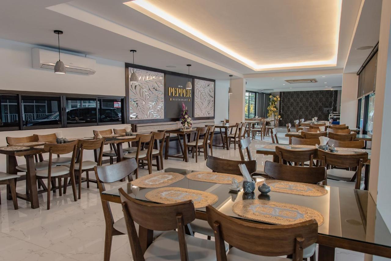 Peppy Hotel-Pepperyhills Hotel Чиангмай Екстериор снимка